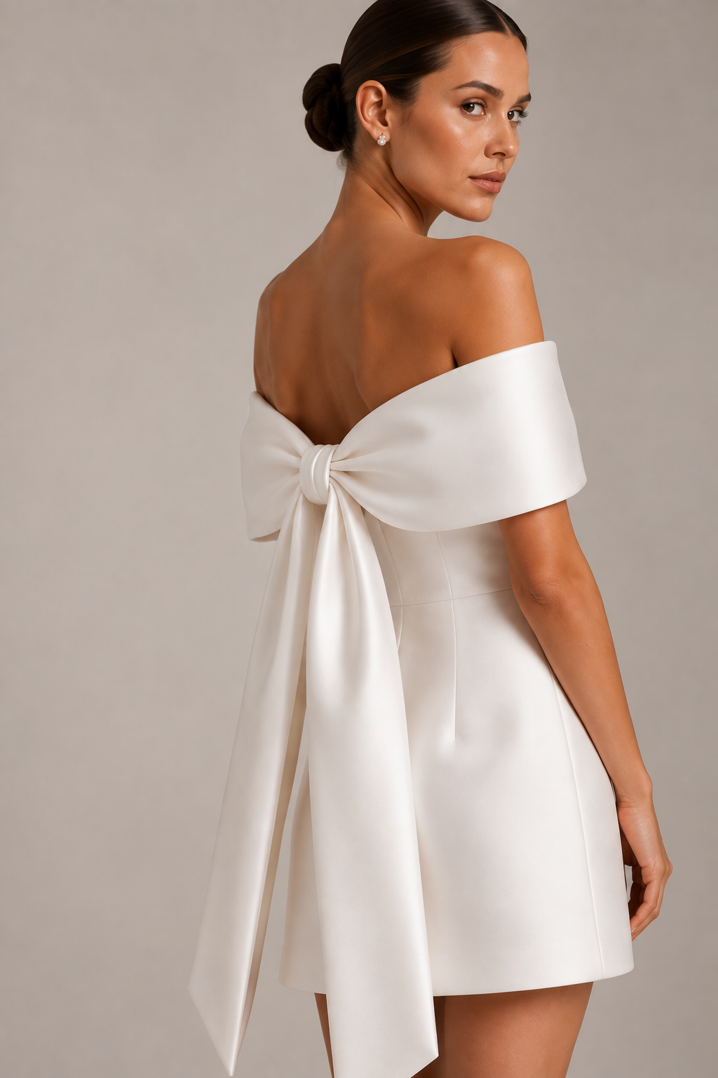 Grace — Mikado satin dress — foto 4 van 5